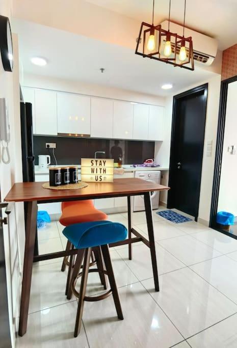 1519 Almas Suites Seaview Sunrise Netflix By Stay Nusajaya  Luaran gambar