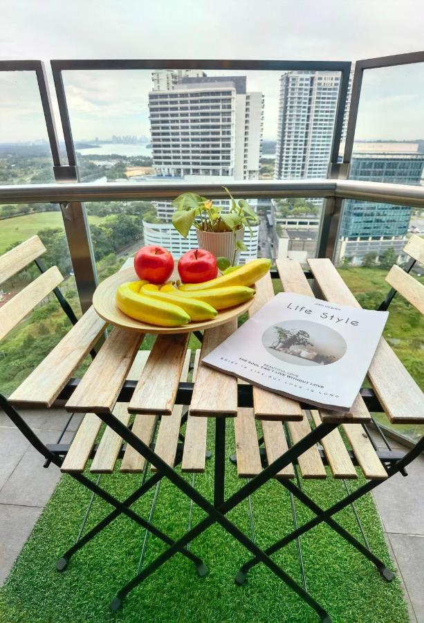 1519 Almas Suites Seaview Sunrise Netflix By Stay Nusajaya  Luaran gambar