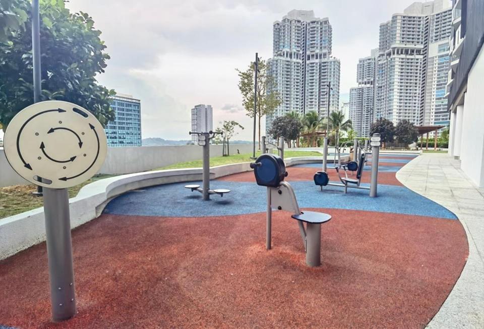 1519 Almas Suites Seaview Sunrise Netflix By Stay Nusajaya  Luaran gambar