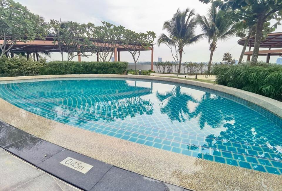1519 Almas Suites Seaview Sunrise Netflix By Stay Nusajaya  Luaran gambar